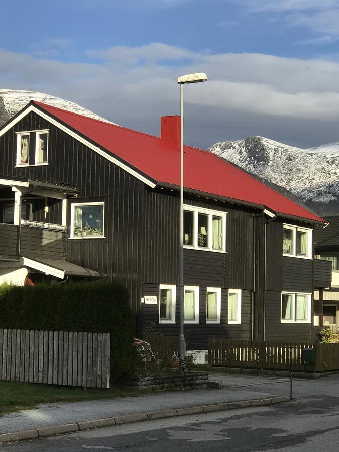 Villa Åndalsnes Eksteriør billede