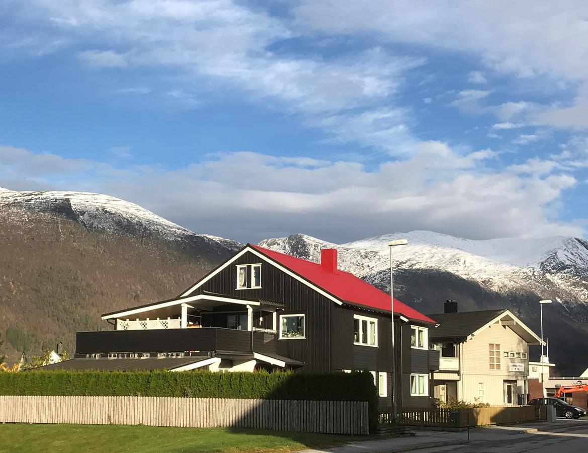 Villa Åndalsnes Eksteriør billede